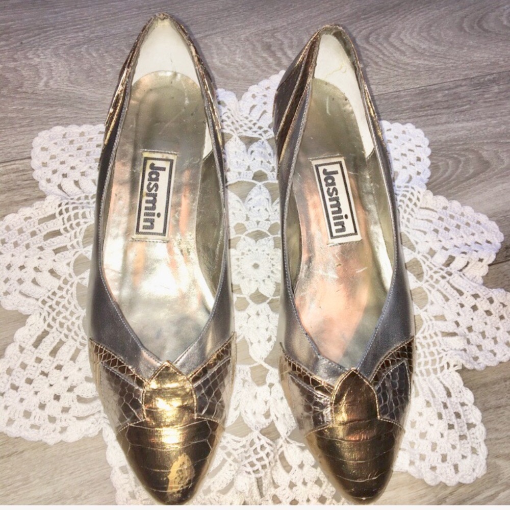 Vintage gold silver metallic flapper heels